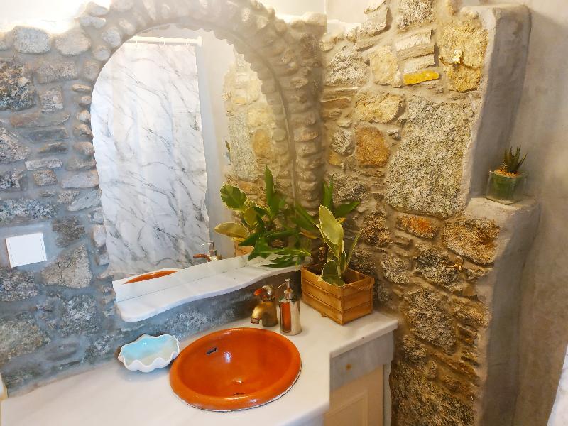 Mykonos Eterna *