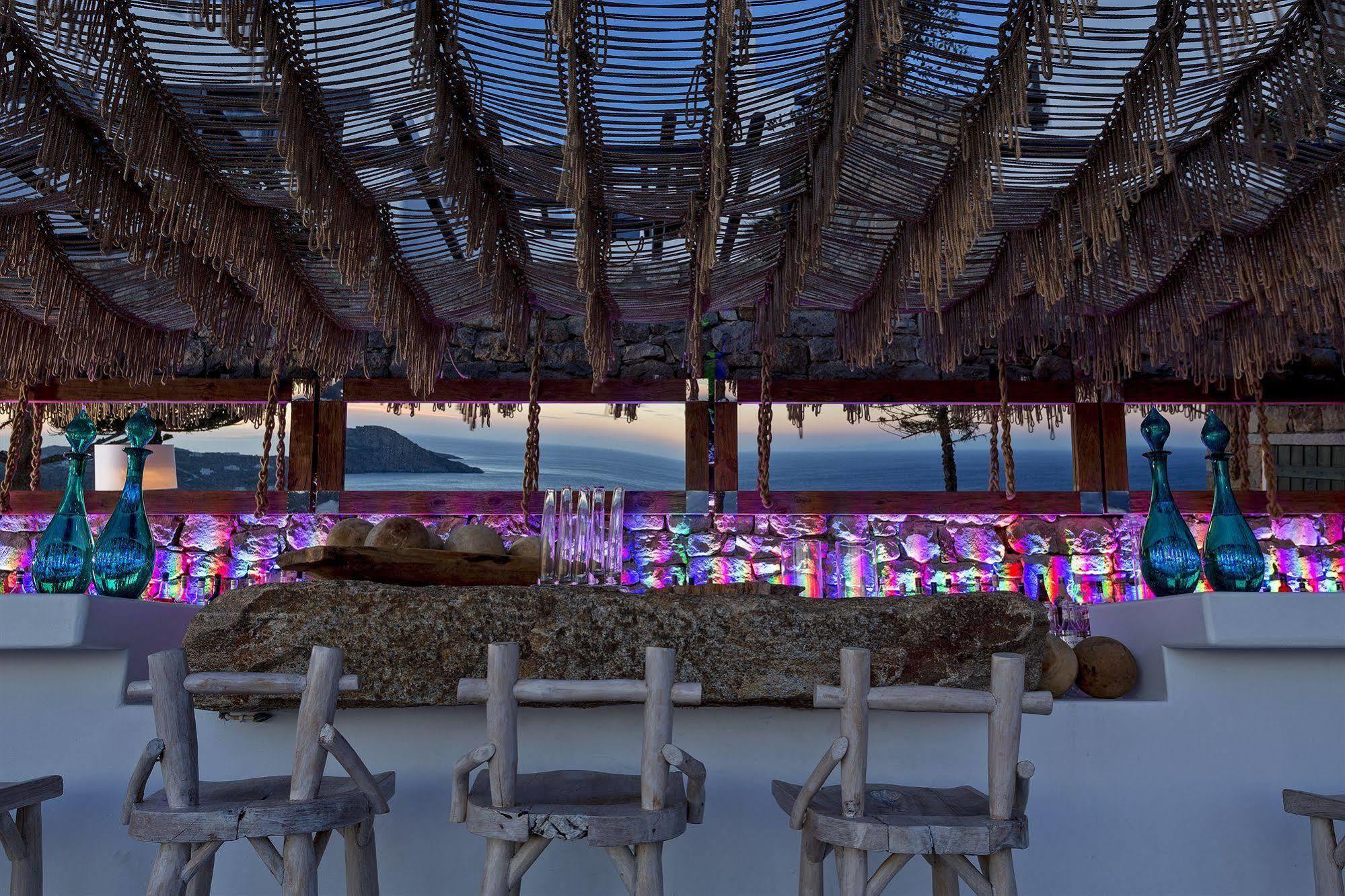 Myconian Utopia Relais & Chateaux Resort 5*
