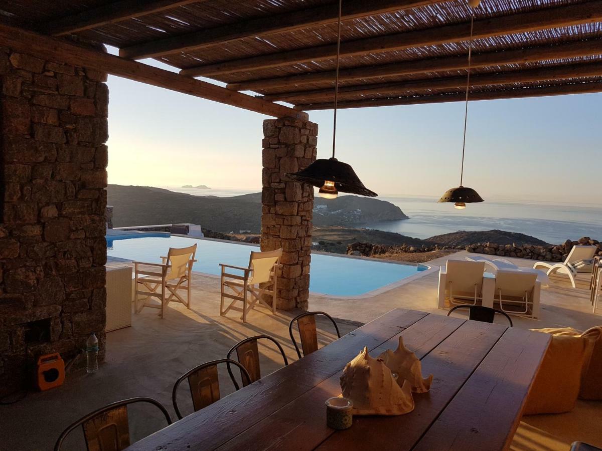 Luxury Athena In Georgia - Breathtaking Sea View And Pool Front Apartment