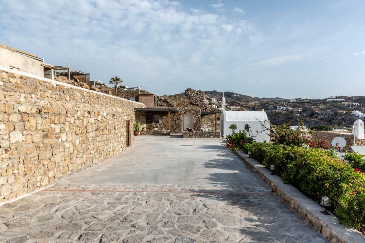 Gasthof Etesians & Super Paradise Beach (Mykonos)