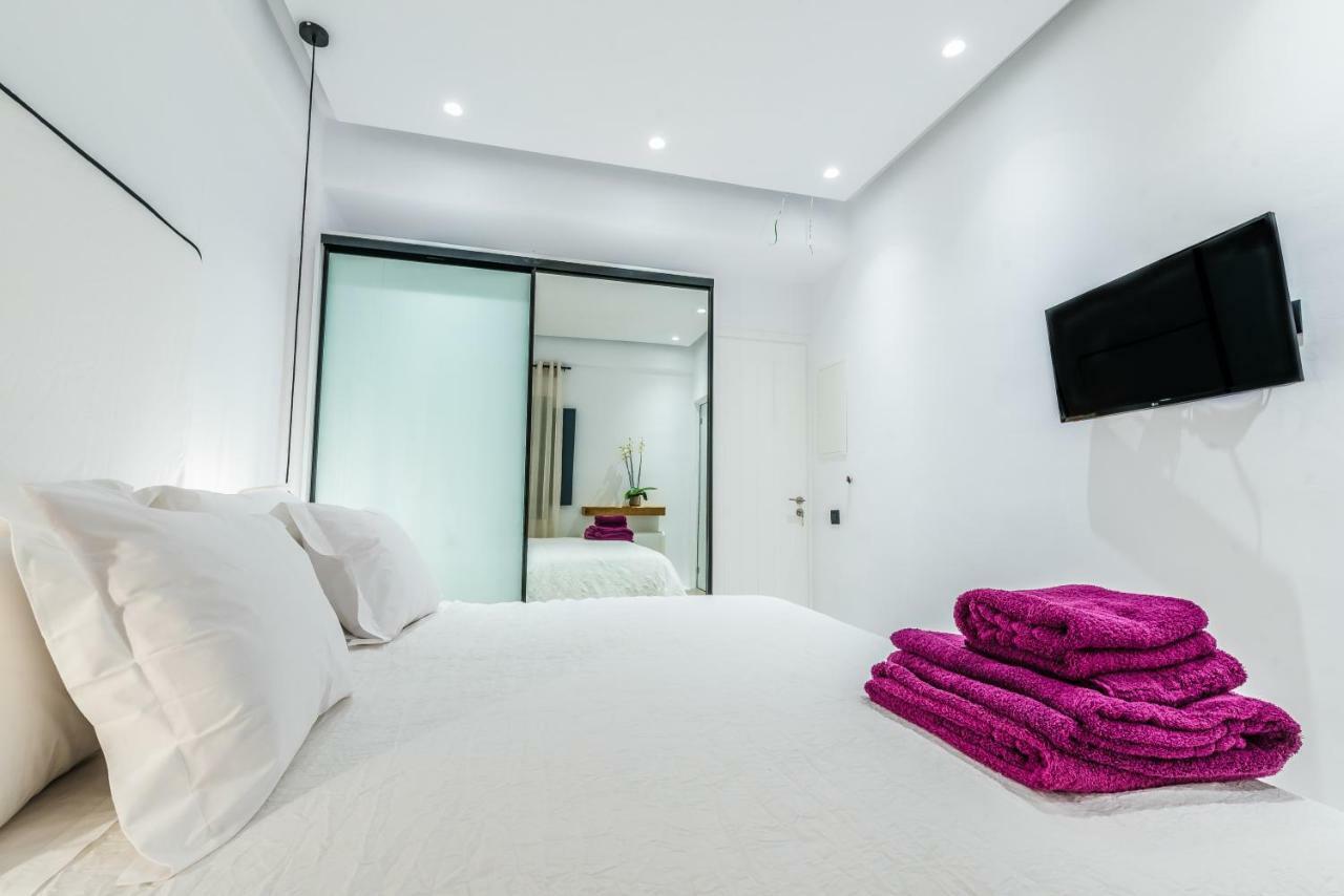 Portes & Mykonos Hotel