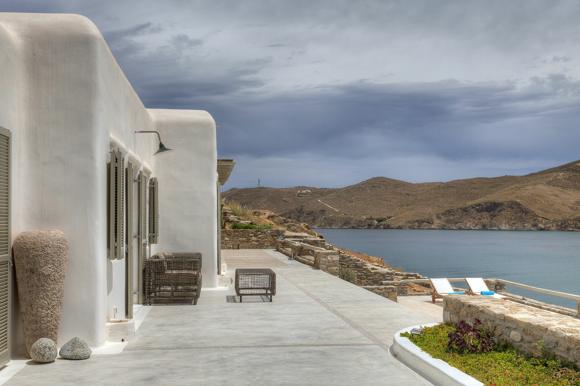 Villa Barbarossa - Elegant Beachfront Retreat With Heated Pool & Outdoor Gym Ftelia (Mykonos)