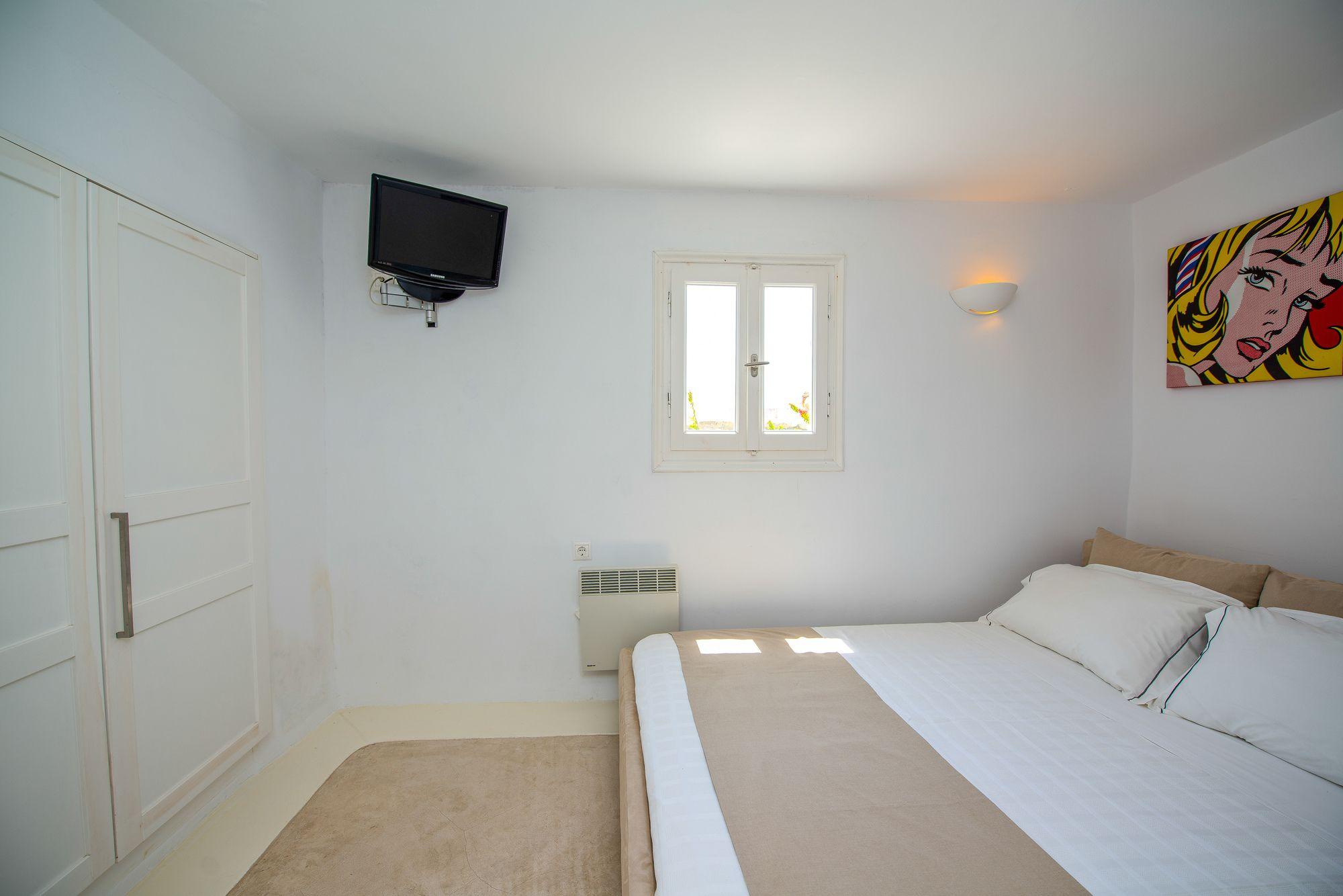 Newly-built Private Luxury Villa Ano Mera