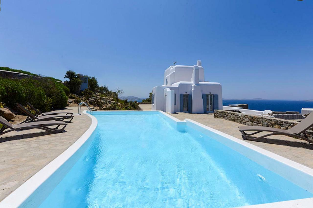 Crystal With Heated Pool By Diles *