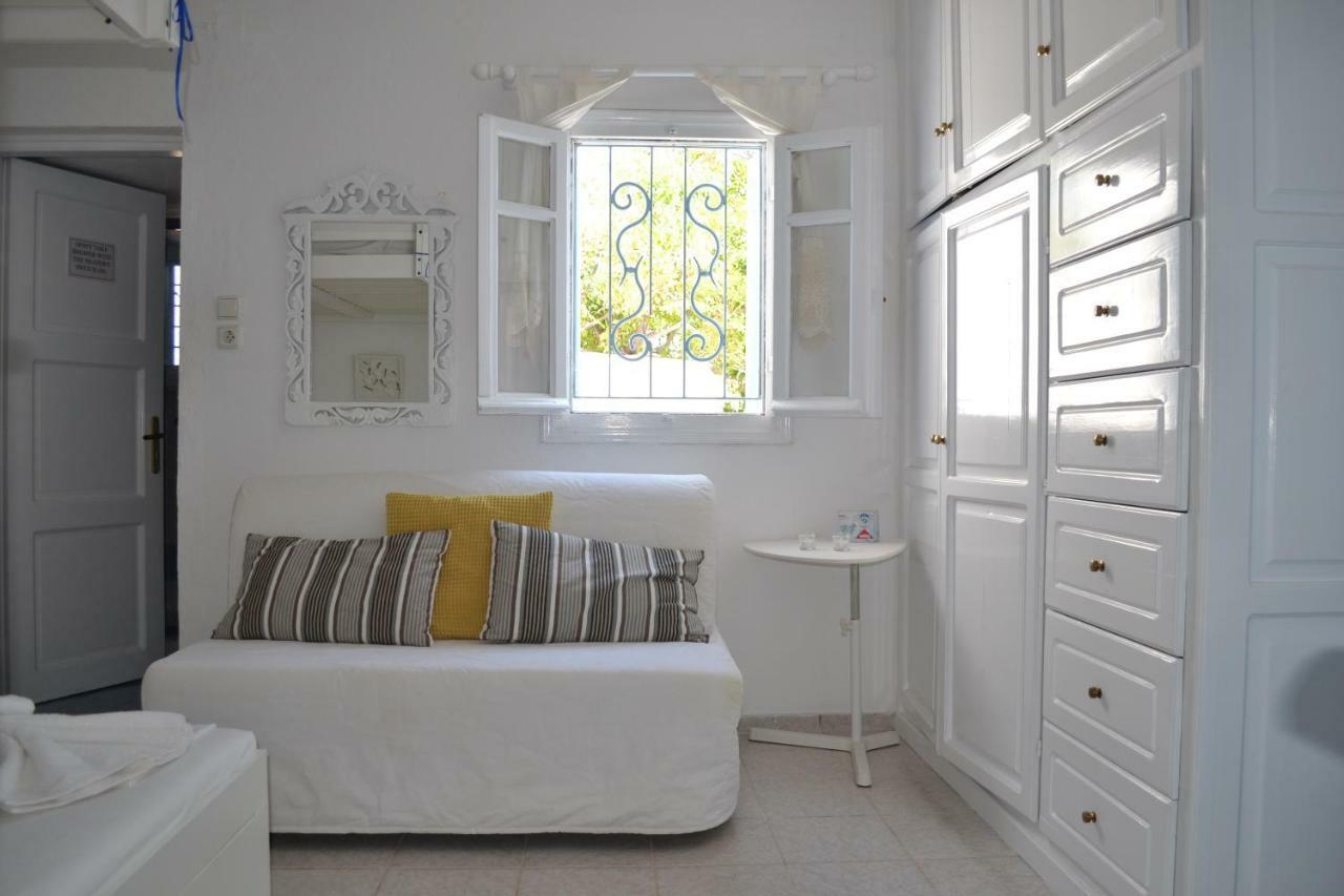 Stella's Apartment *