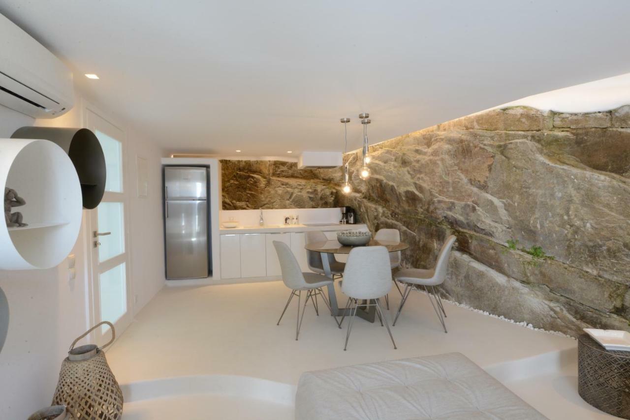 Diles & Mykonos Villa *