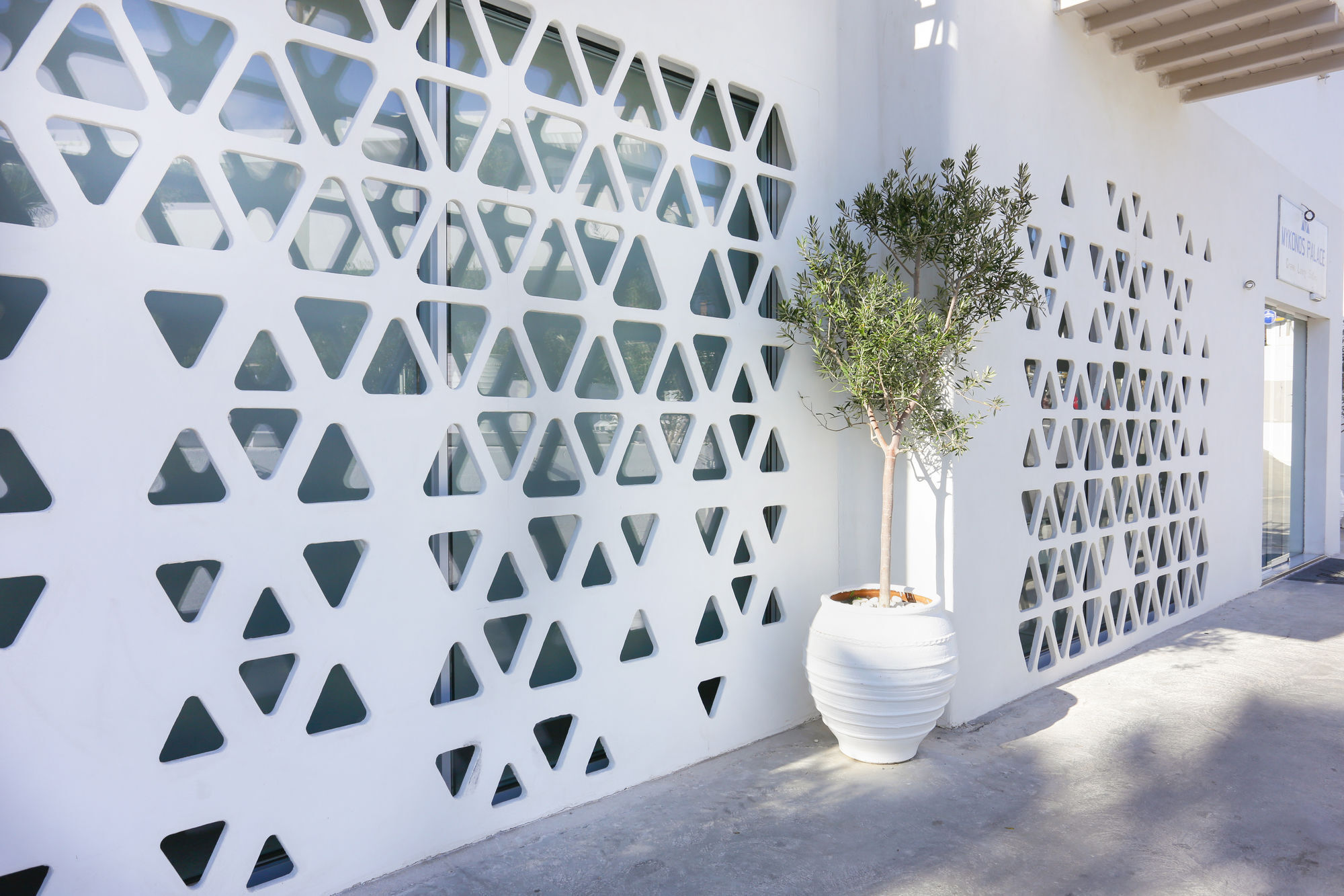 Mykonos Dove Beachfront Hotel 5*