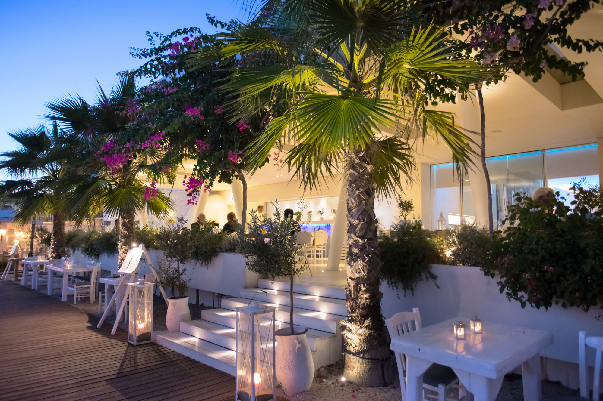 Mykonos Dove Beachfront Hotel