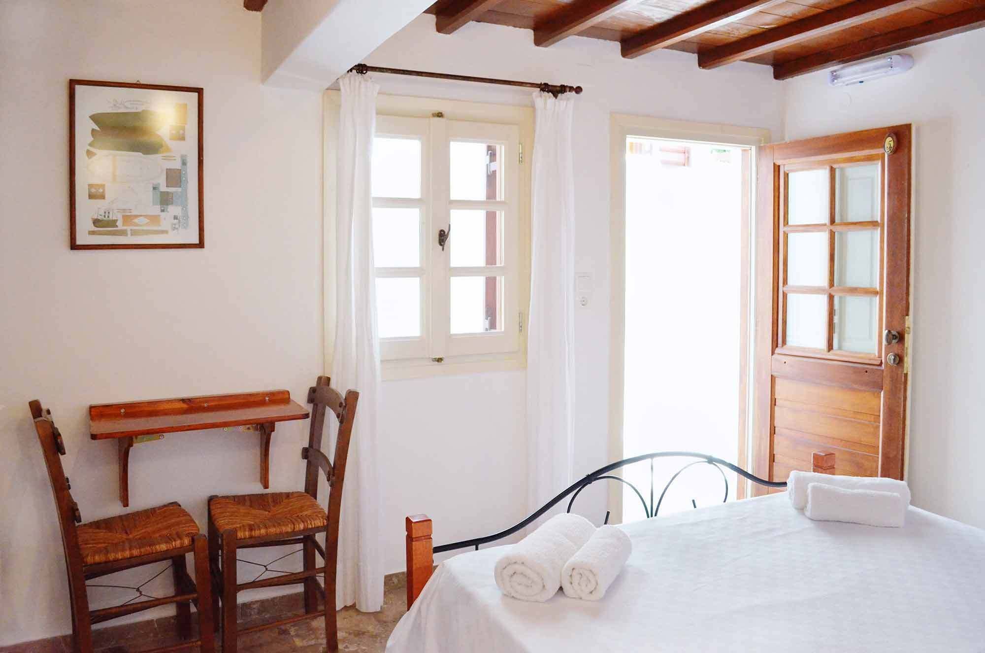 Aparthotel Pinelopi 3*