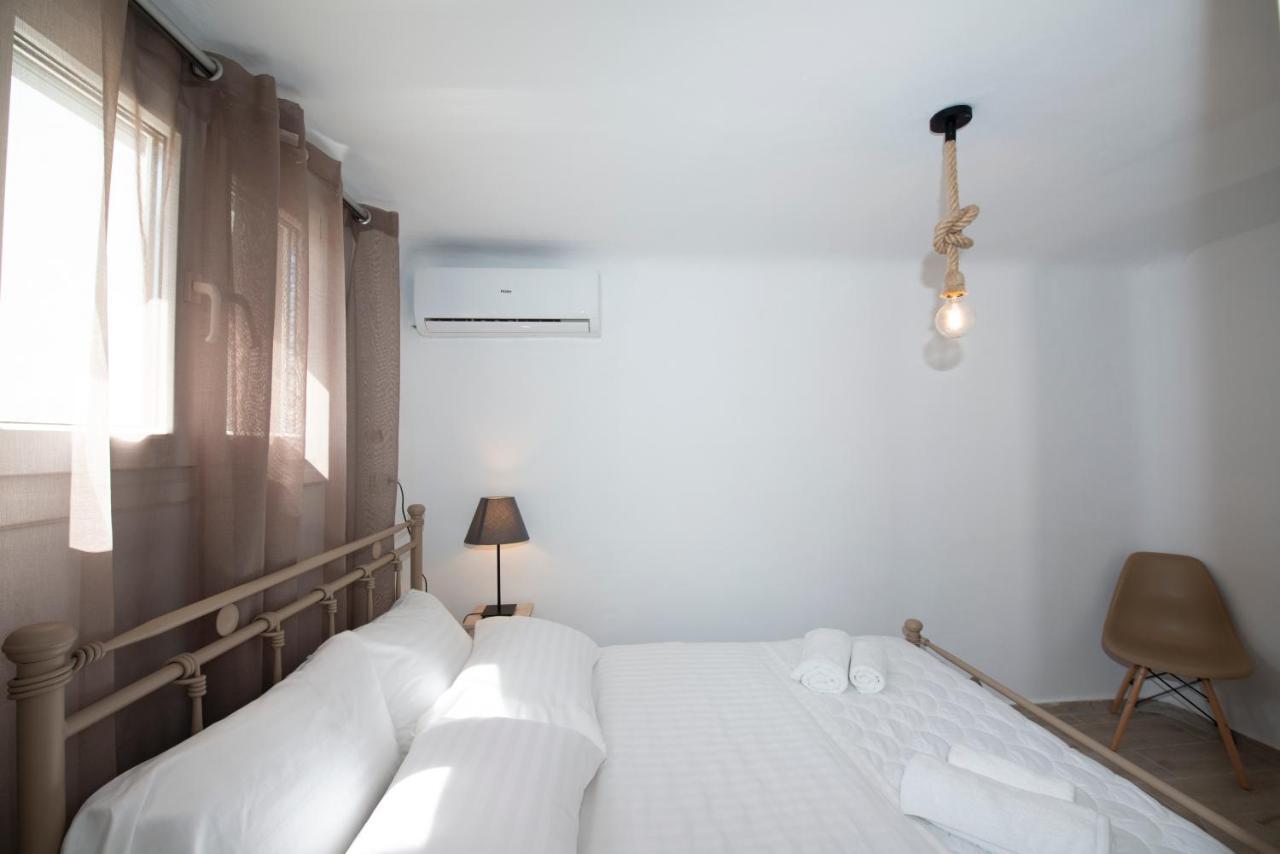 Apartment Superior Beachfront 1 With View To The Aegean Sea