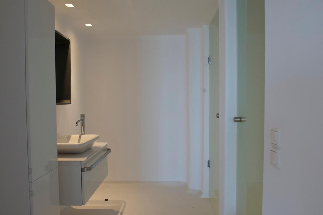 Villa Diles & Mykonos
