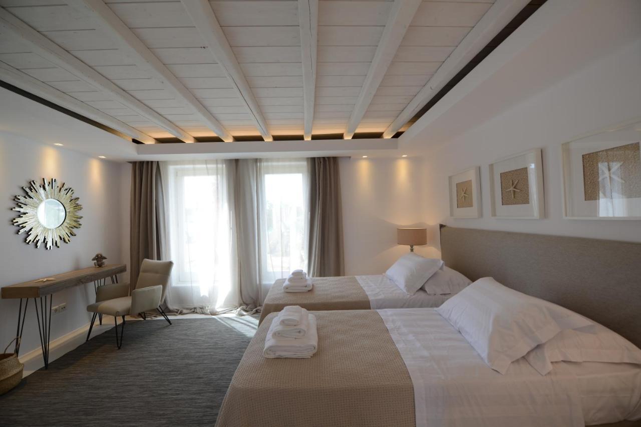 Villa Diles & Mykonos