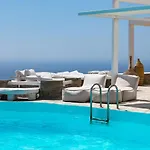Mykonos Teatro Suites And Villa