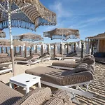 Agia Anna Beachfront Boutique