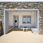 Oniropetra Apartments Mykonos