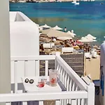 Adorno Beach Hotel&Suites