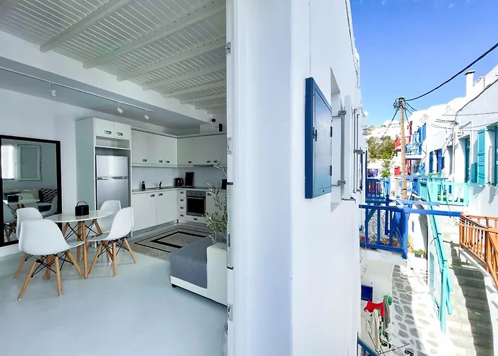 Silvernoses Villa Mykonos Town