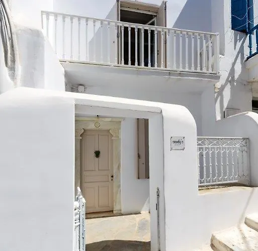 Sandy\'S House