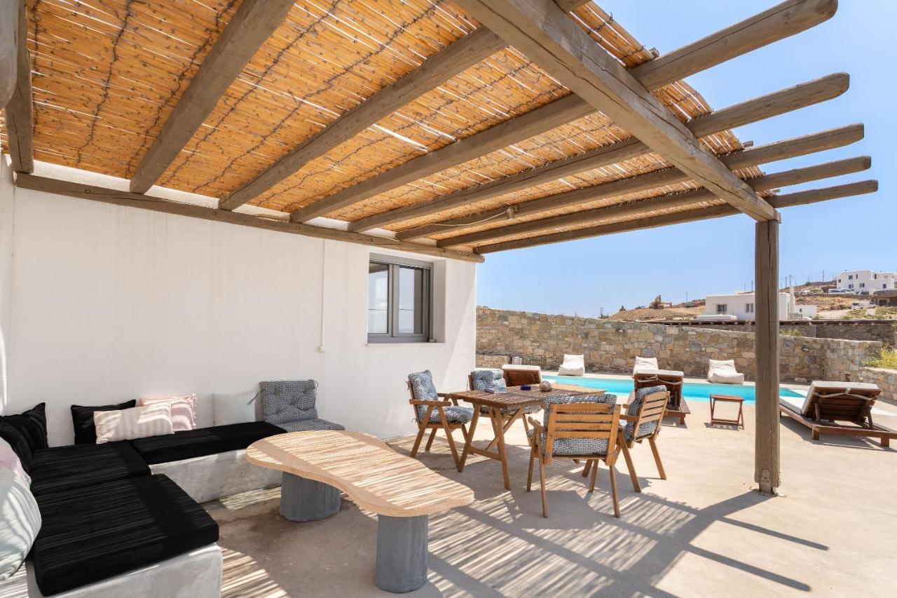 Nikoi Mykonos Town