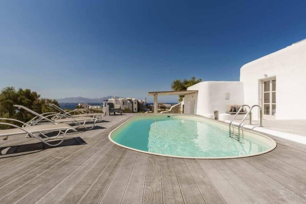 Esencia Villa *