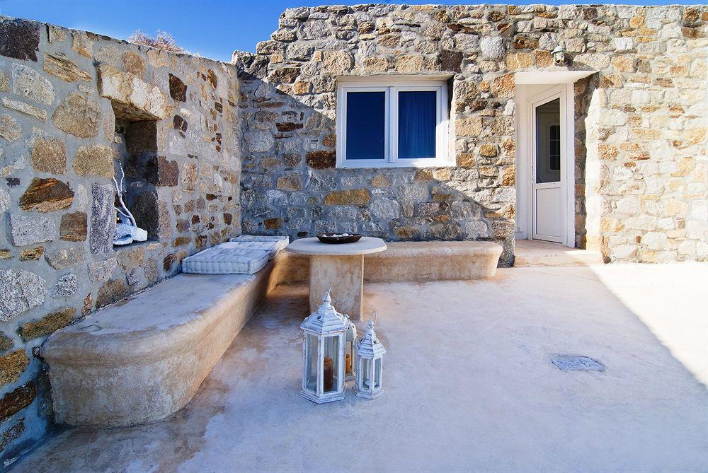 Akrotiraki Mykonos Town
