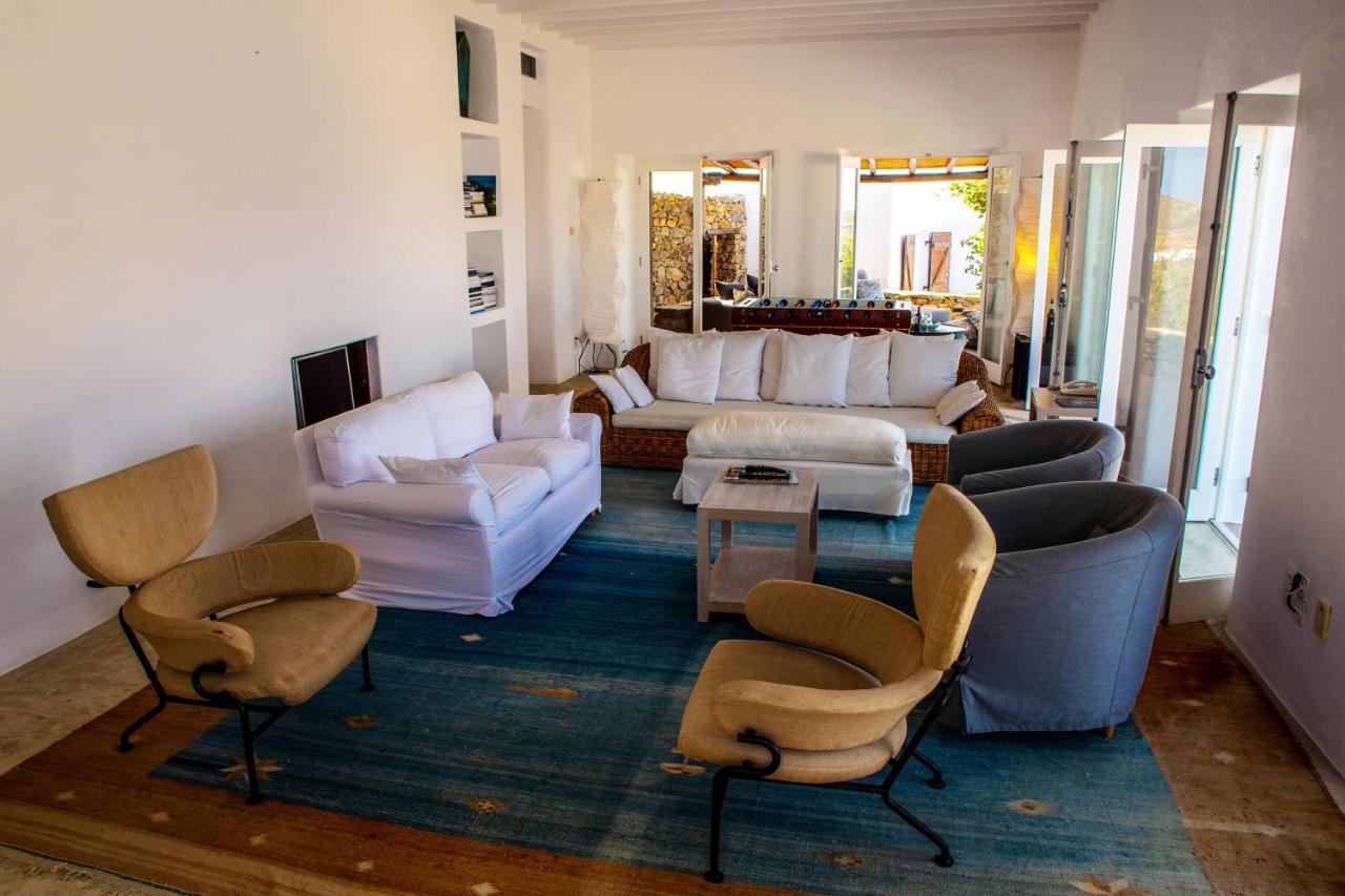 Ester - Heated Pool & Jacuzzi, Tennis Court, Sauna Villa *