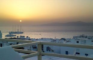 Hotel Pelican Town 2*