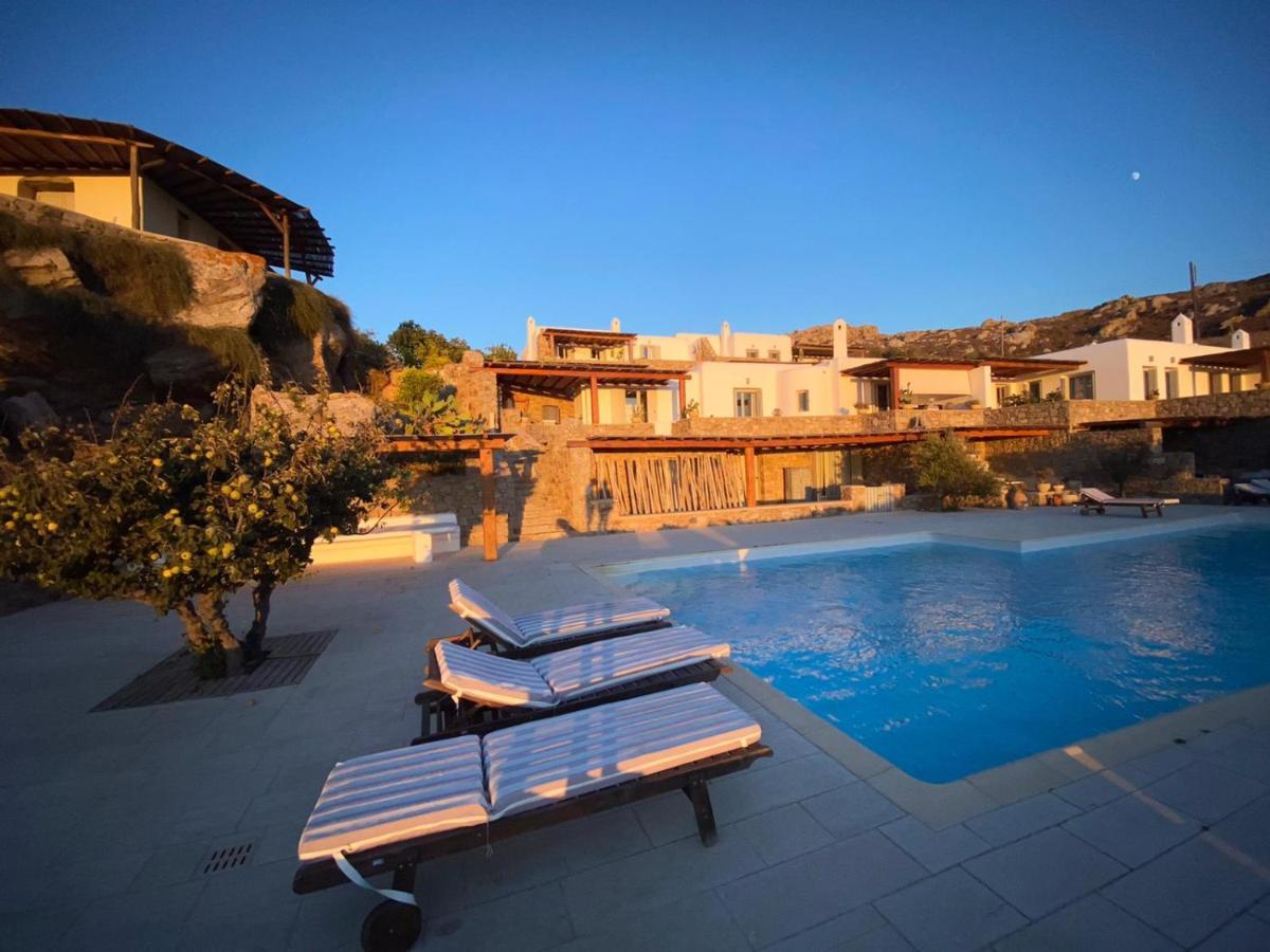 Luxury Sunset Villa *