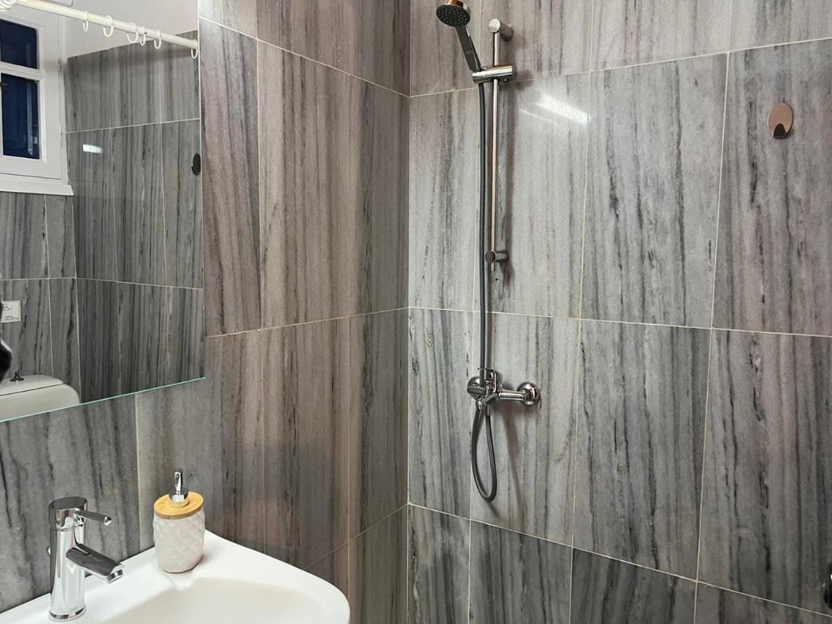Beachside Ornos Area Apartamento