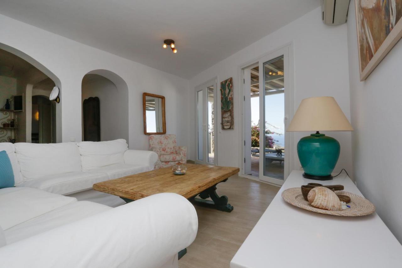 Villa αιωρα *