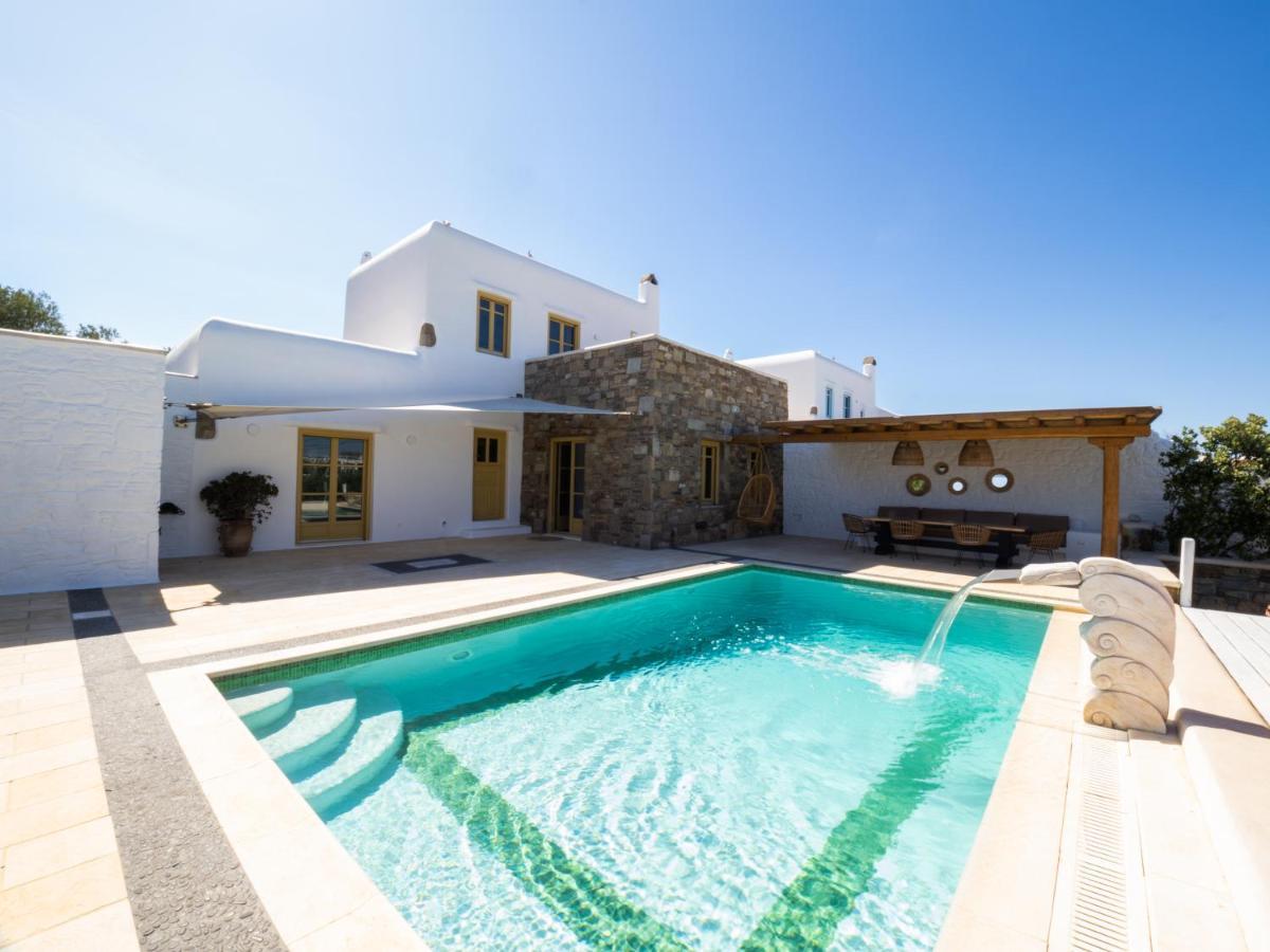 Mykonos Ag In Psarou * Mykonos Town
