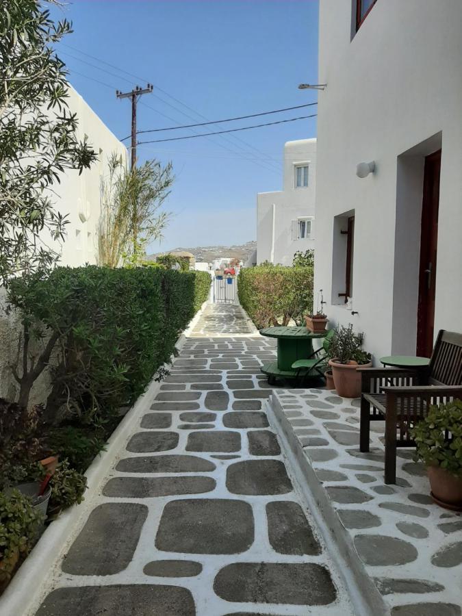 Angela's Guest house 2*