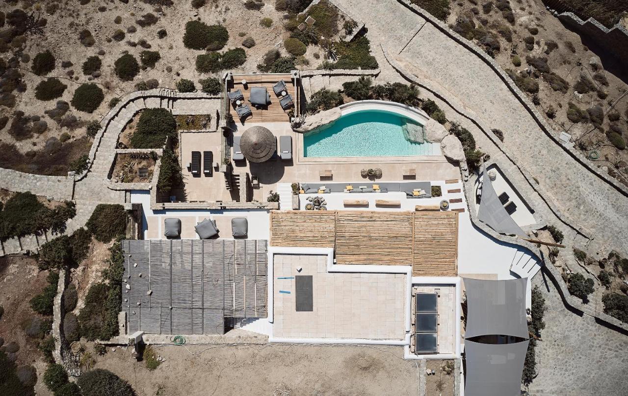 Barbarossa - Elegant Beachfront Retreat With Heated Pool & Outdoor Gym Villa