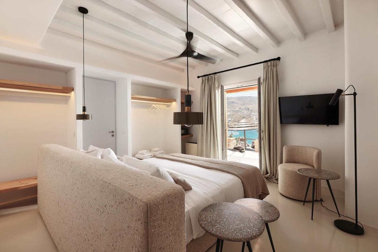 Villa Barbarossa - Elegant Beachfront Retreat With Heated Pool & Outdoor Gym *