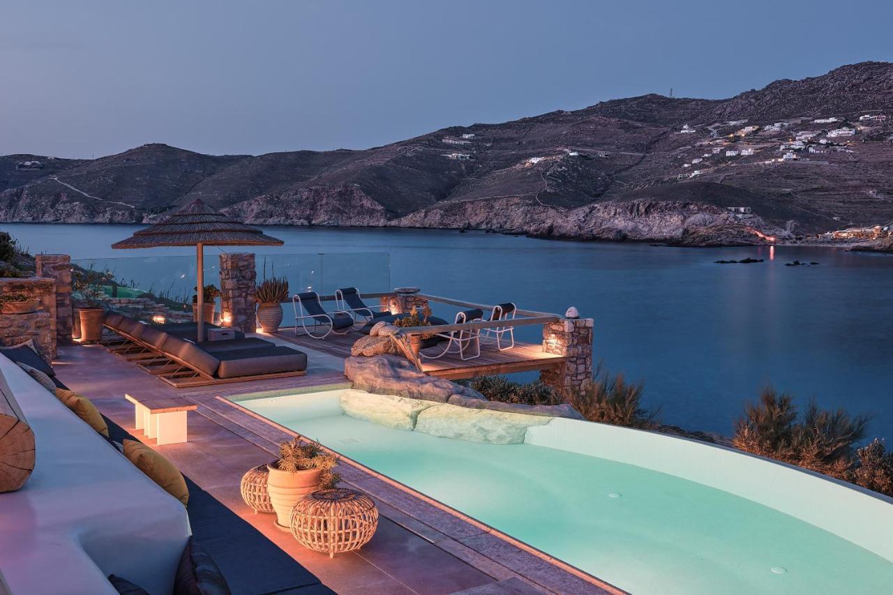 Barbarossa - Elegant Beachfront Retreat With Heated Pool & Outdoor Gym * Ftelia (Mykonos)