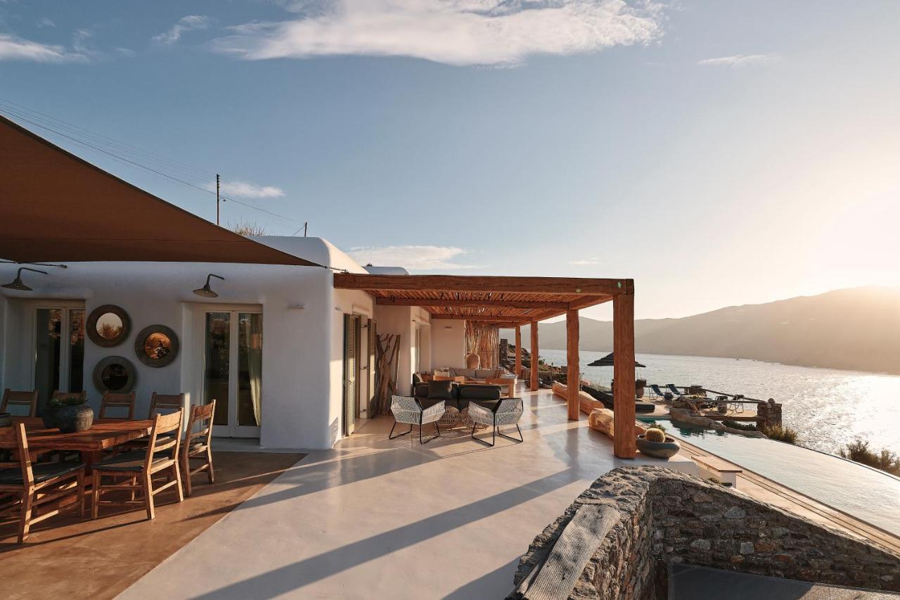 Barbarossa - Elegant Beachfront Retreat With Heated Pool & Outdoor Gym