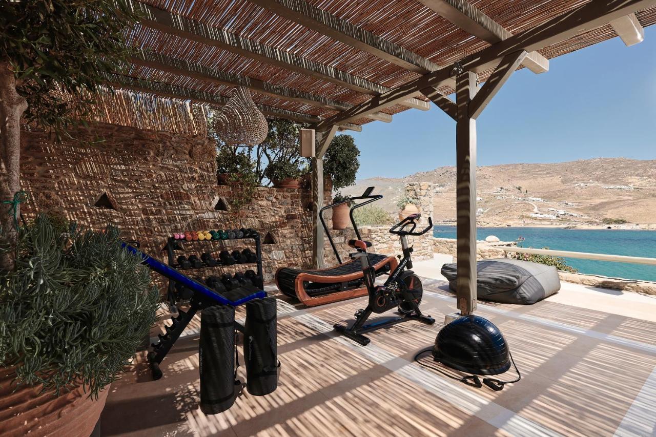 Barbarossa - Elegant Beachfront Retreat With Heated Pool & Outdoor Gym Villa