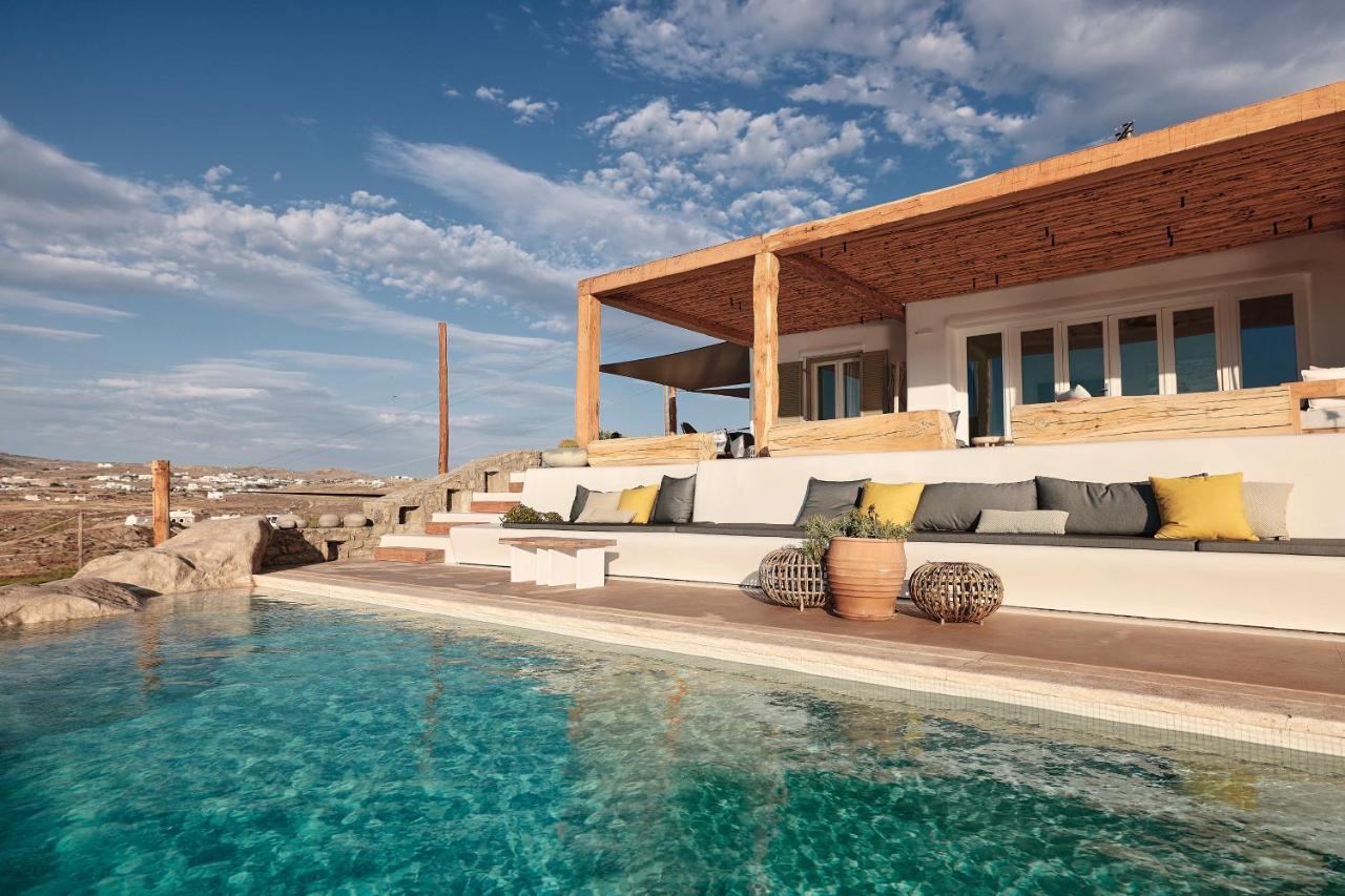 Barbarossa - Elegant Beachfront Retreat With Heated Pool & Outdoor Gym Ftelia (Mykonos)