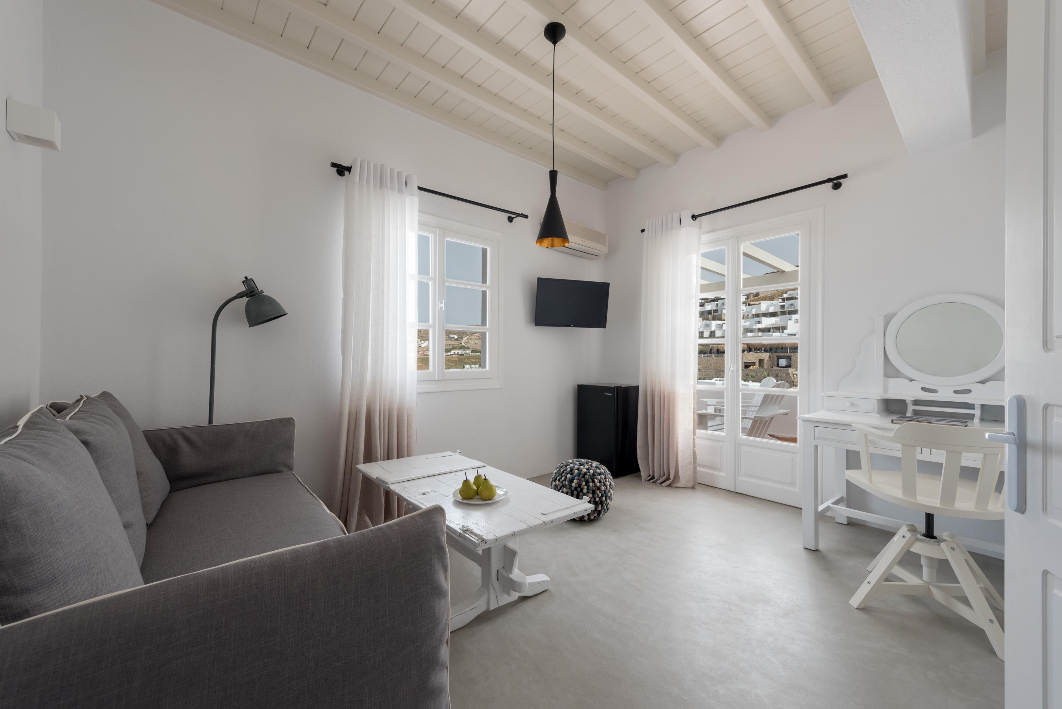 Cova Mykonos 4*
