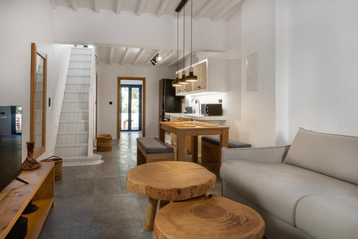 Intown Mykonos- Two Bedrooms Duplex House