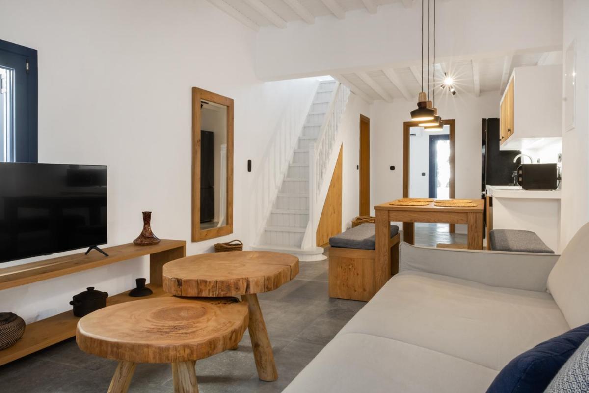 Intown Mykonos- Two Bedrooms Duplex House Appartement *