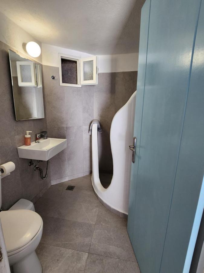 Mykonian Guest house *