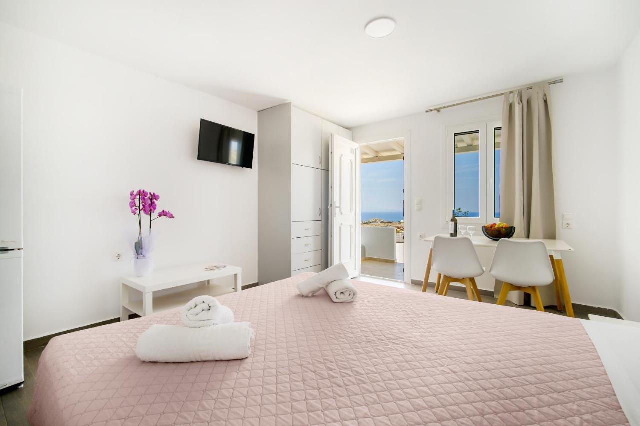 Oniropetra Mykonos Plintri