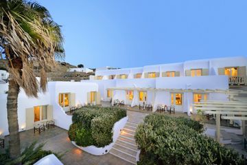 Pelican Town Mykonos Town