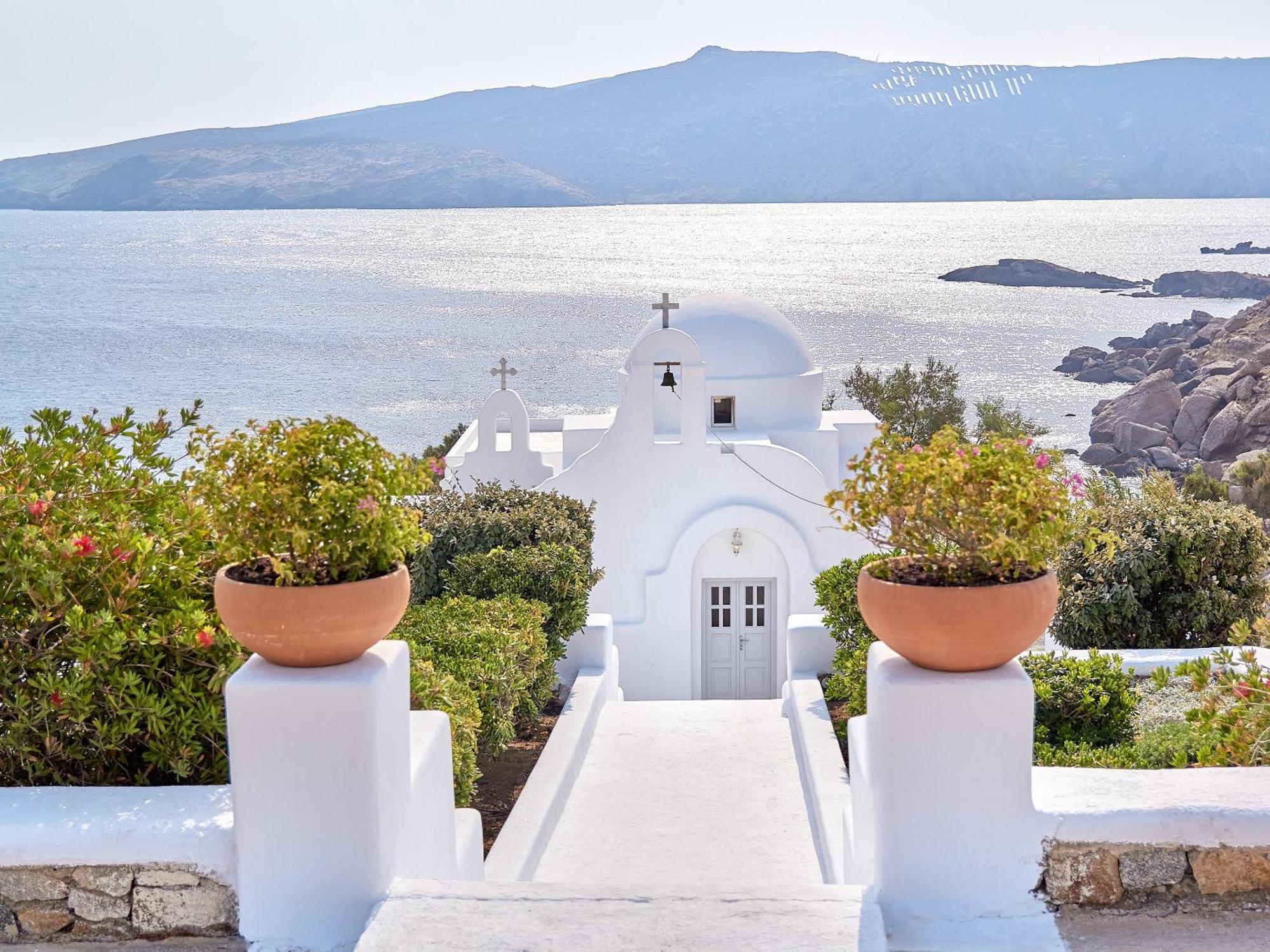 Mykonos Lolita, A Grecotel To Live Resort