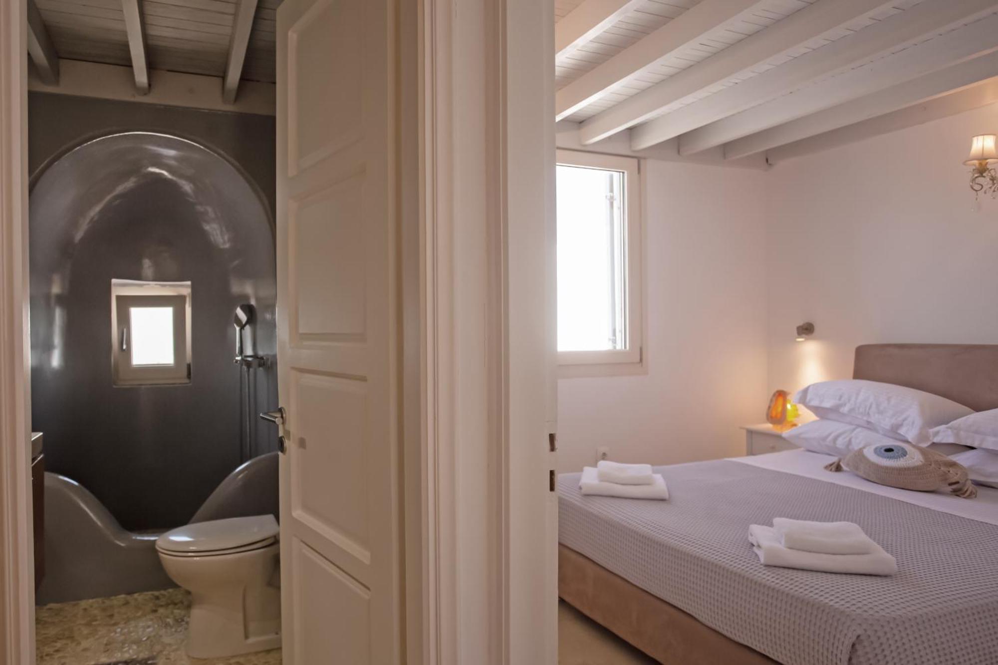 Surfland Ftelia (Mykonos)
