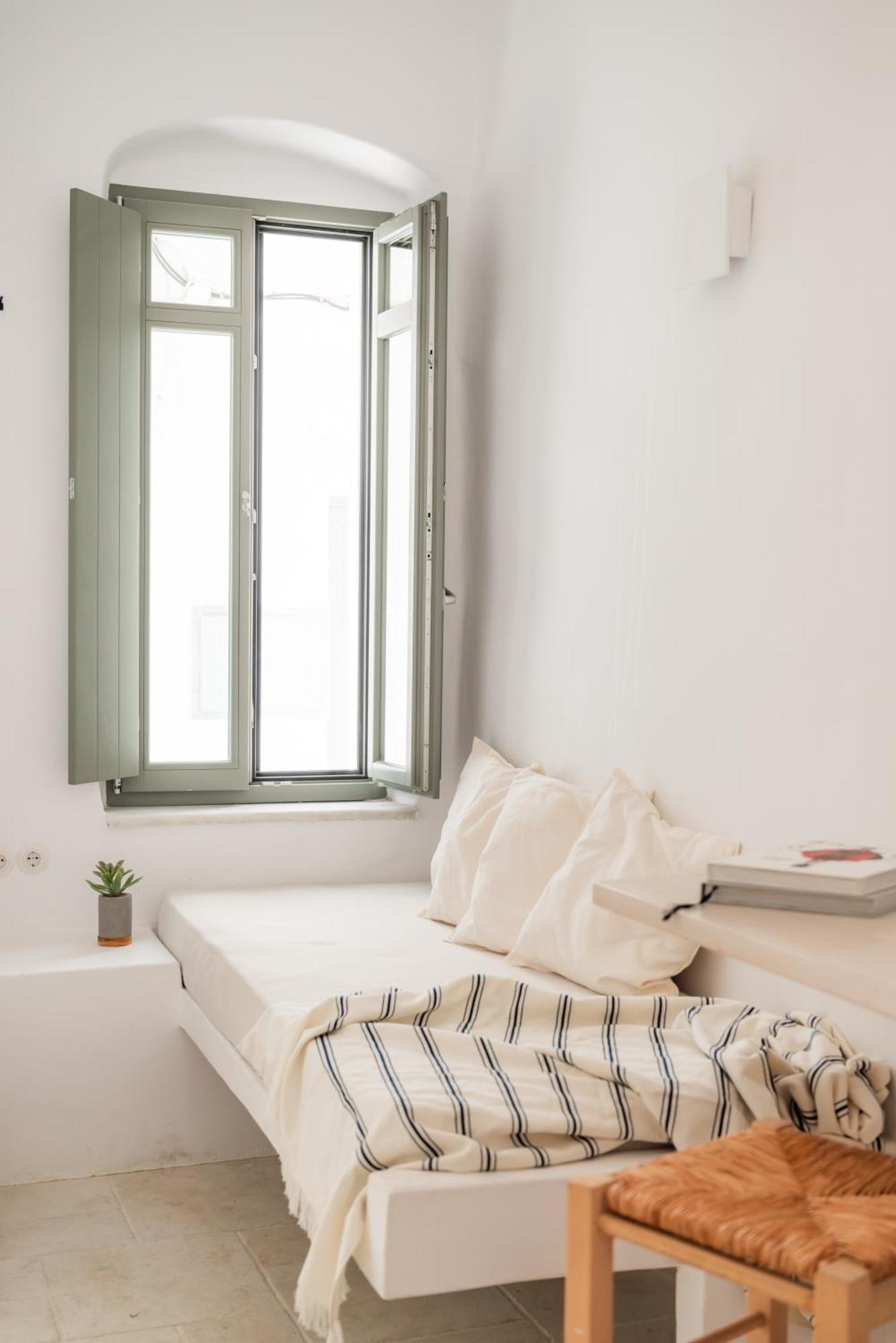 Aparthotel Aniko White Alley *