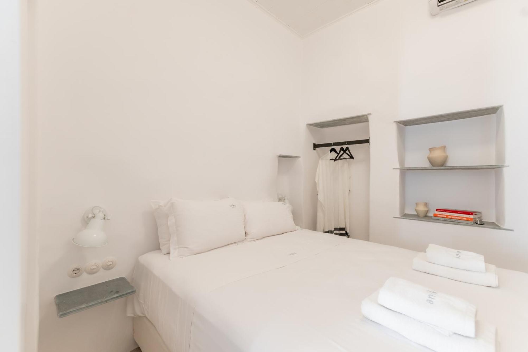 Aniko White Alley Aparthotel *