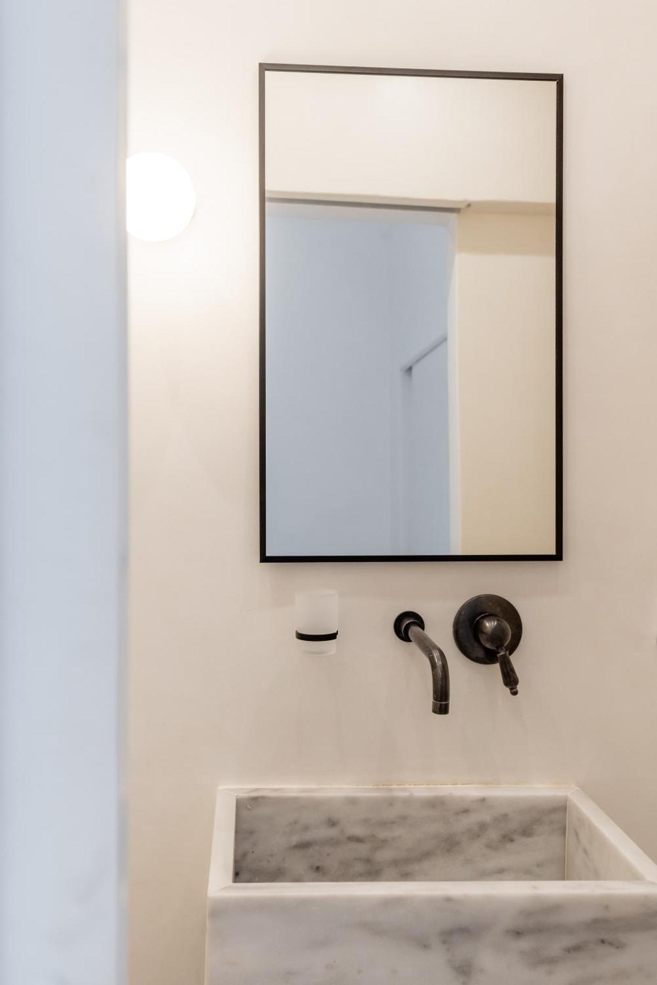 Aparthotel Aniko White Alley