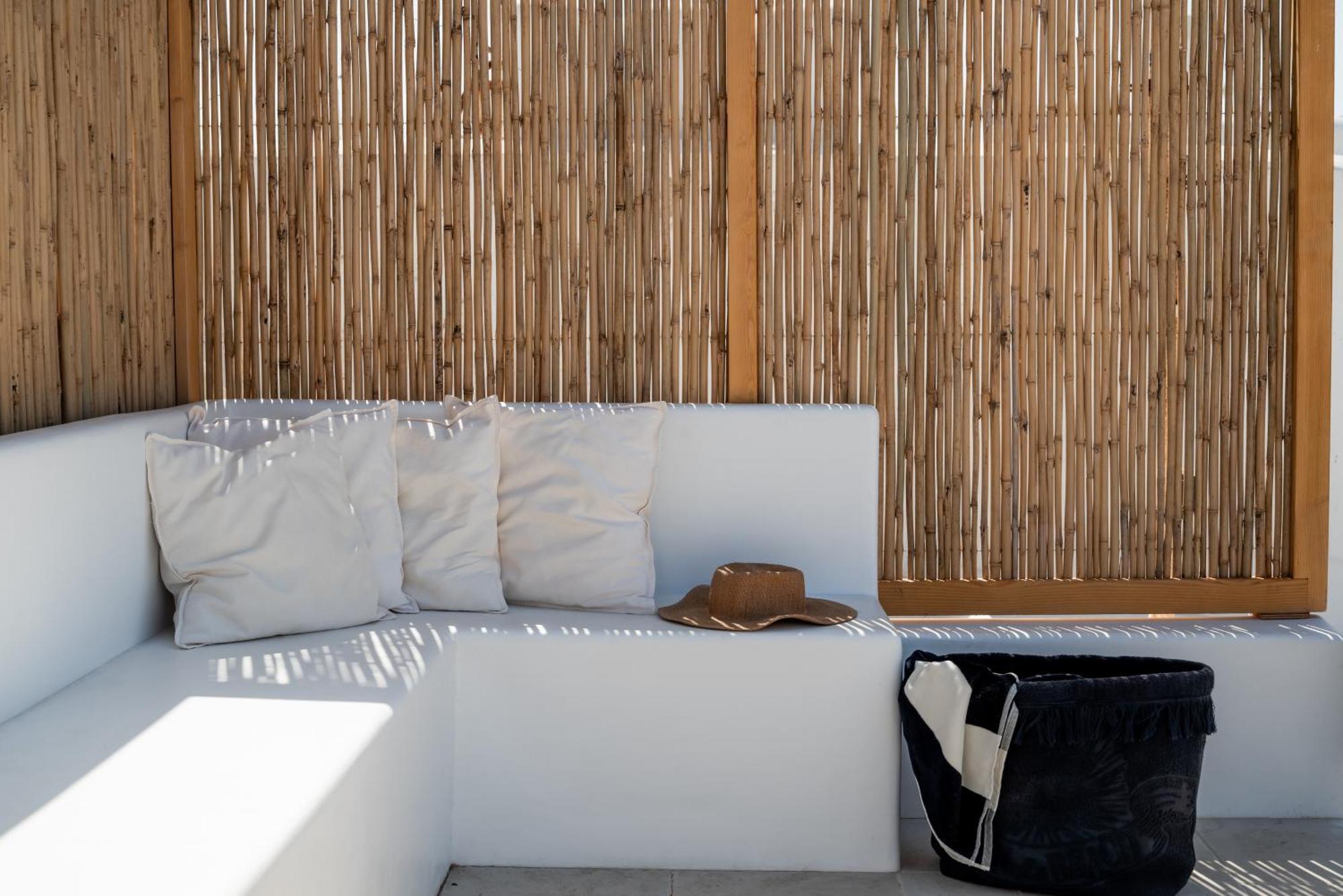 Aniko White Alley Aparthotel *